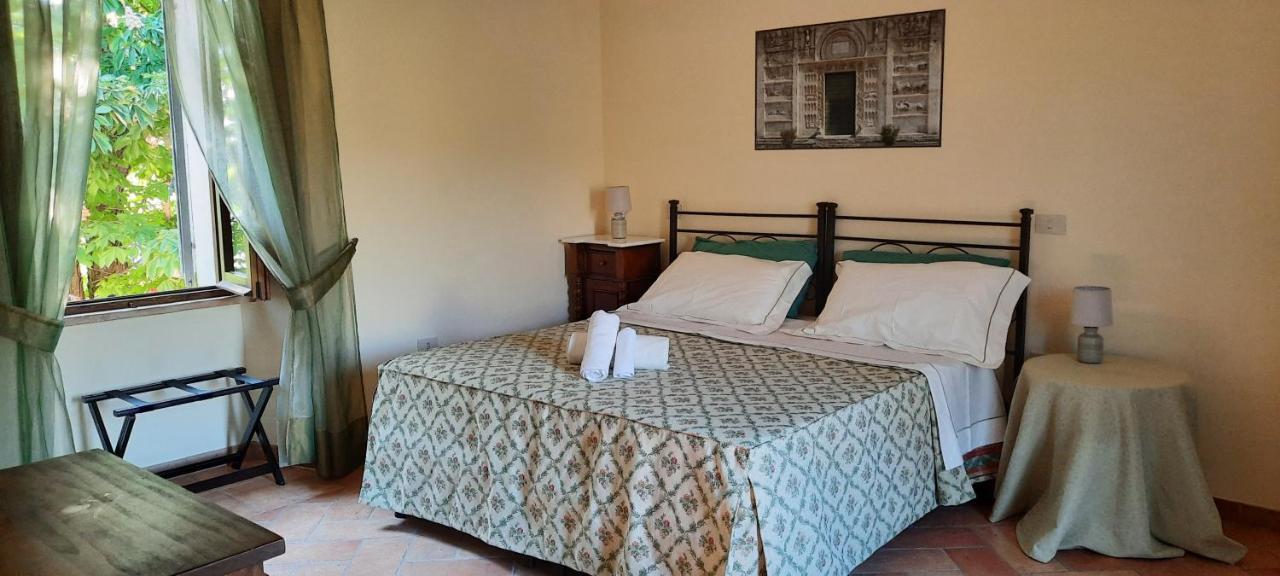 Agriturismo Villino Bellavista スポレート エクステリア 写真