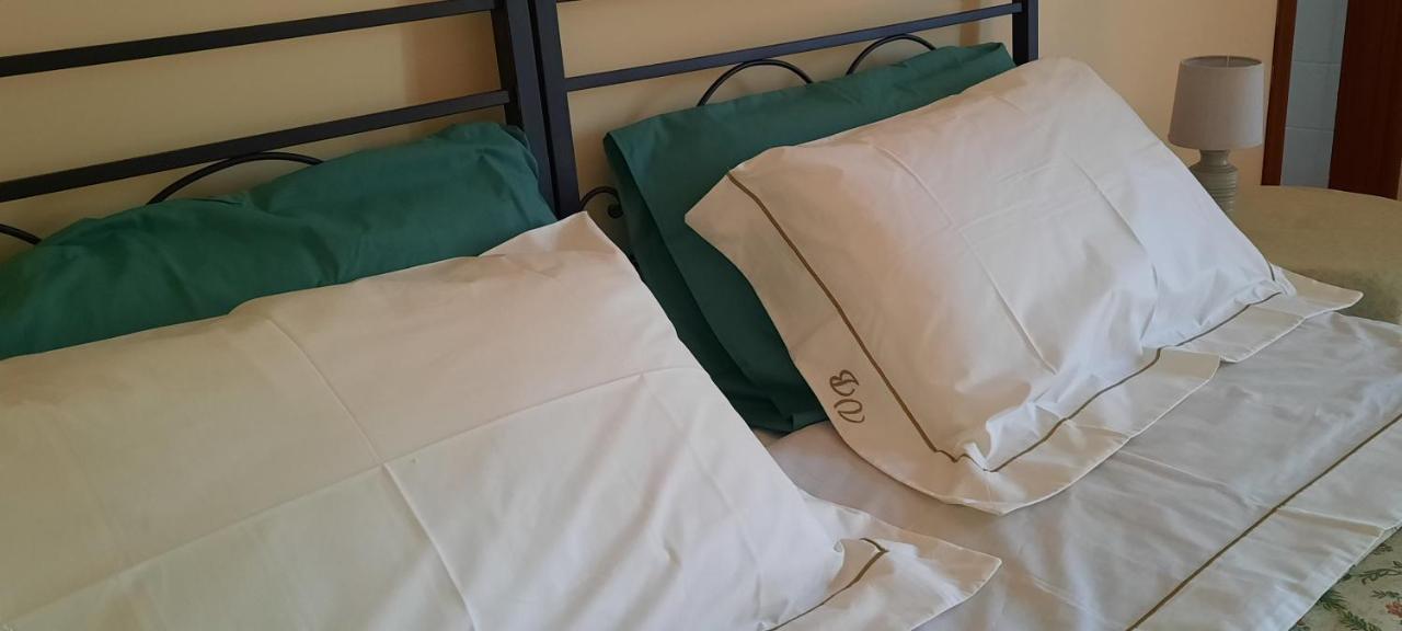 Agriturismo Villino Bellavista スポレート エクステリア 写真