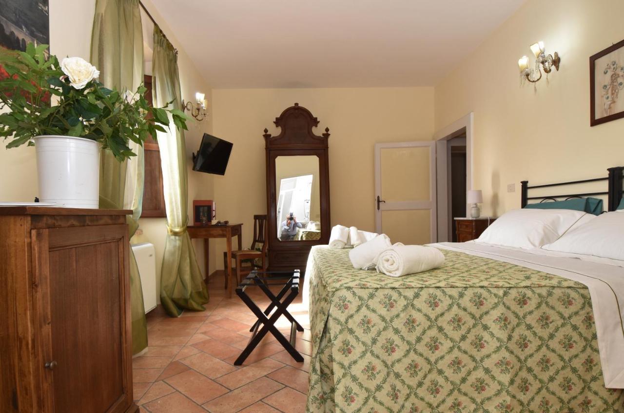 Agriturismo Villino Bellavista スポレート エクステリア 写真