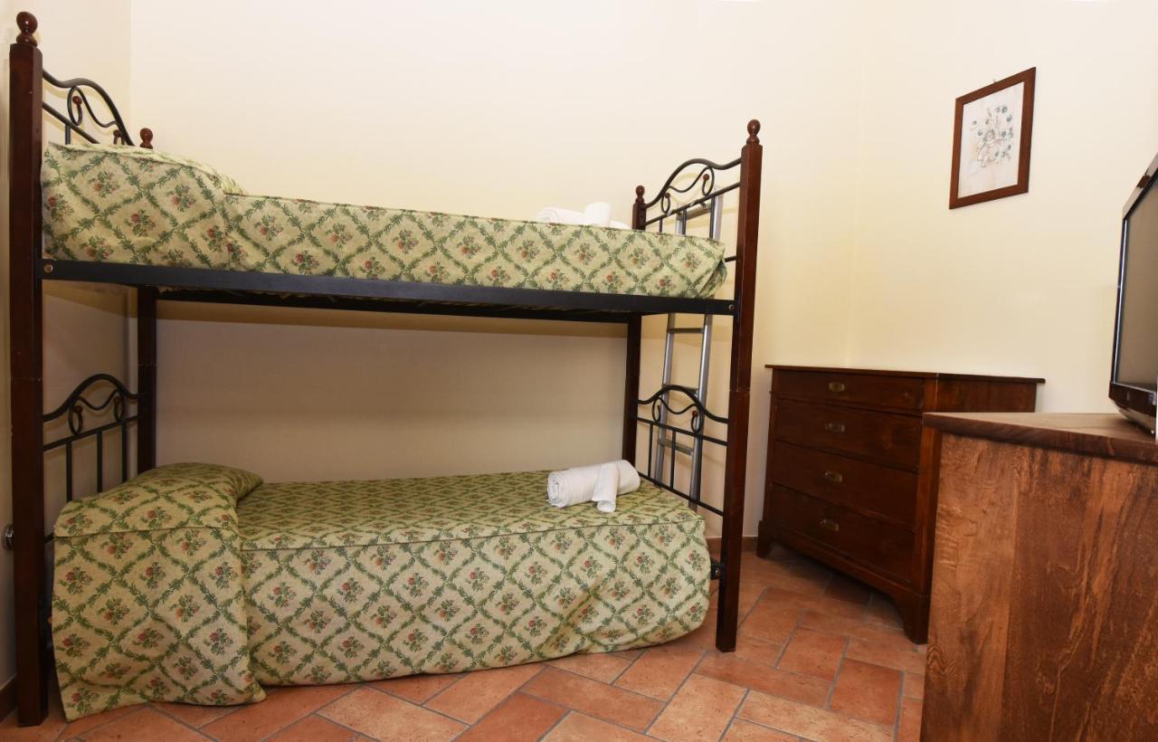 Agriturismo Villino Bellavista スポレート エクステリア 写真