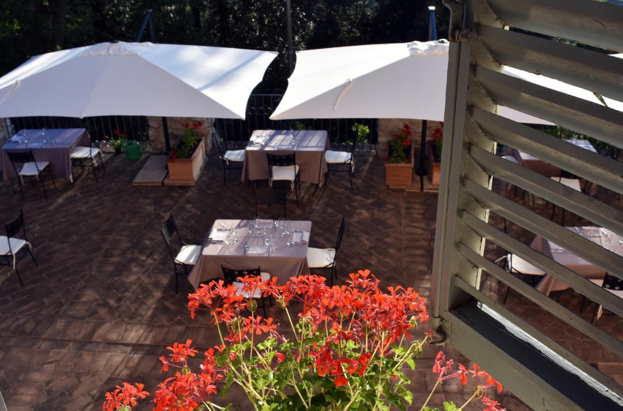 Agriturismo Villino Bellavista スポレート エクステリア 写真