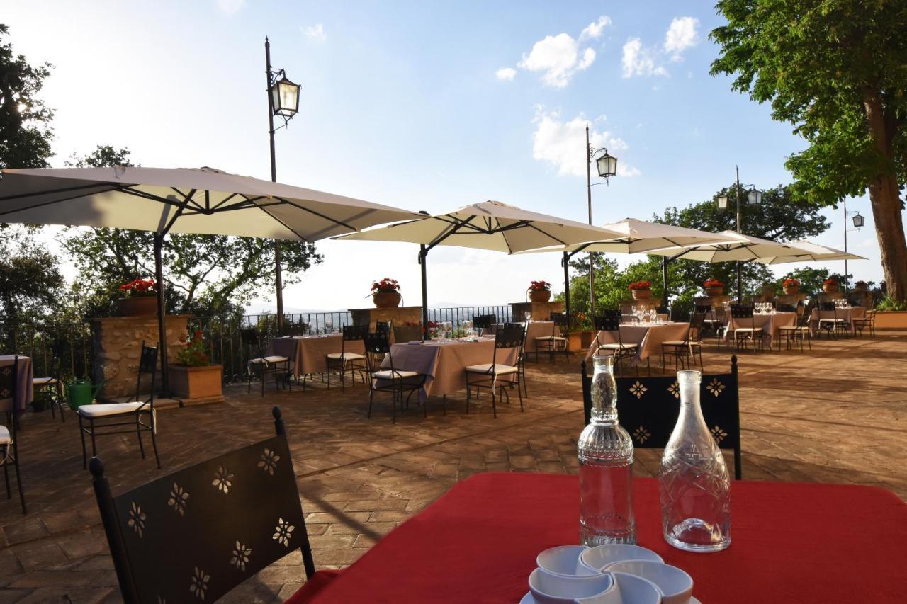 Agriturismo Villino Bellavista スポレート エクステリア 写真